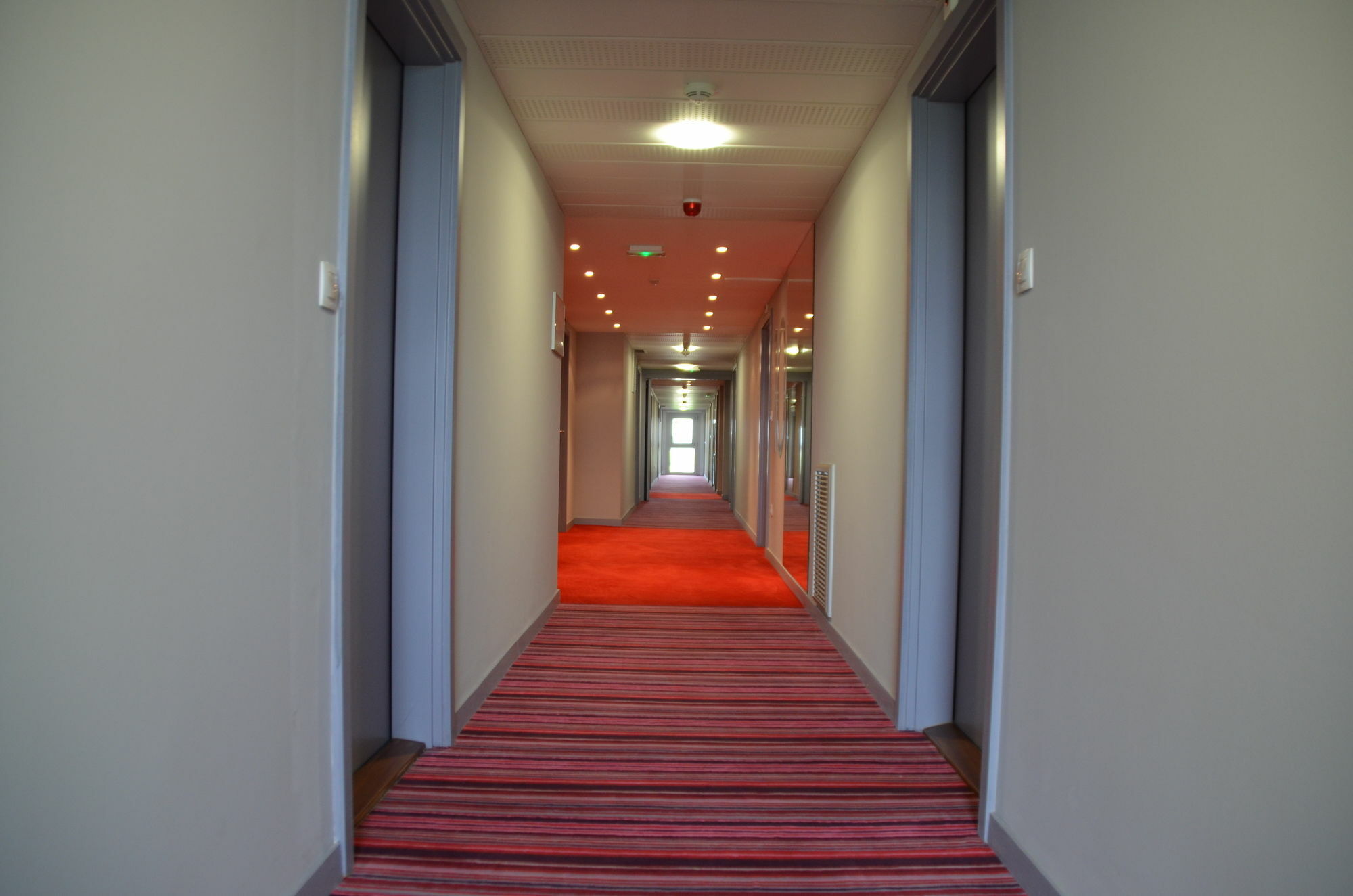 Apparthotel Le Trident Mulhouse Extérieur photo